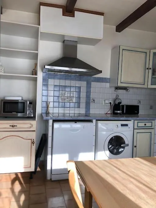 Apartment Studio Proche L'Isle Sur Sorgue Le Thor France
