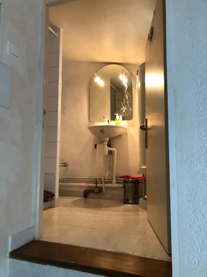 Studio Proche L'Isle Sur Sorgue Le Thor Apartment