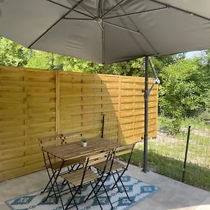 Avec Terrasse Vue Sorgue Le Thor